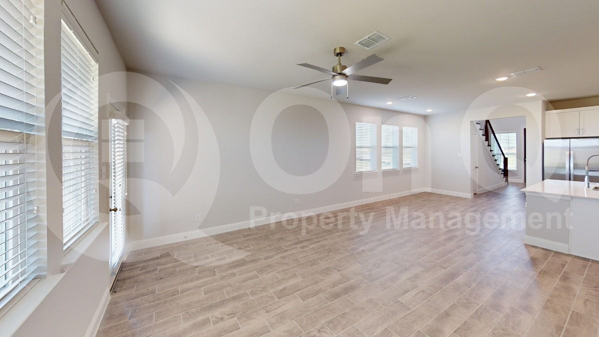 2503 Blue Oasis Ct - Photo 6 of 26
