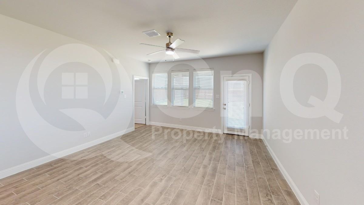 2503 Blue Oasis Ct - Photo 7 of 26