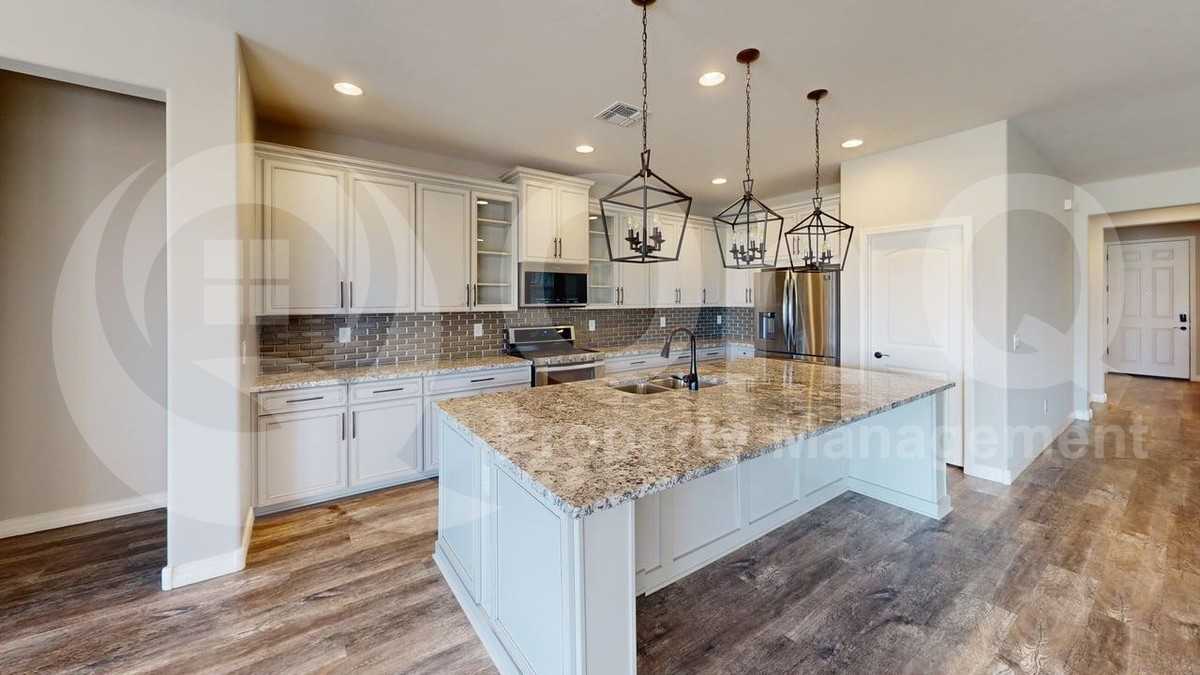 11818 N Silverscape Dr - Photo 4 of 20