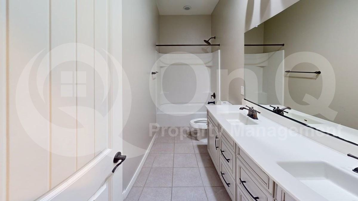 11818 N Silverscape Dr - Photo 7 of 20
