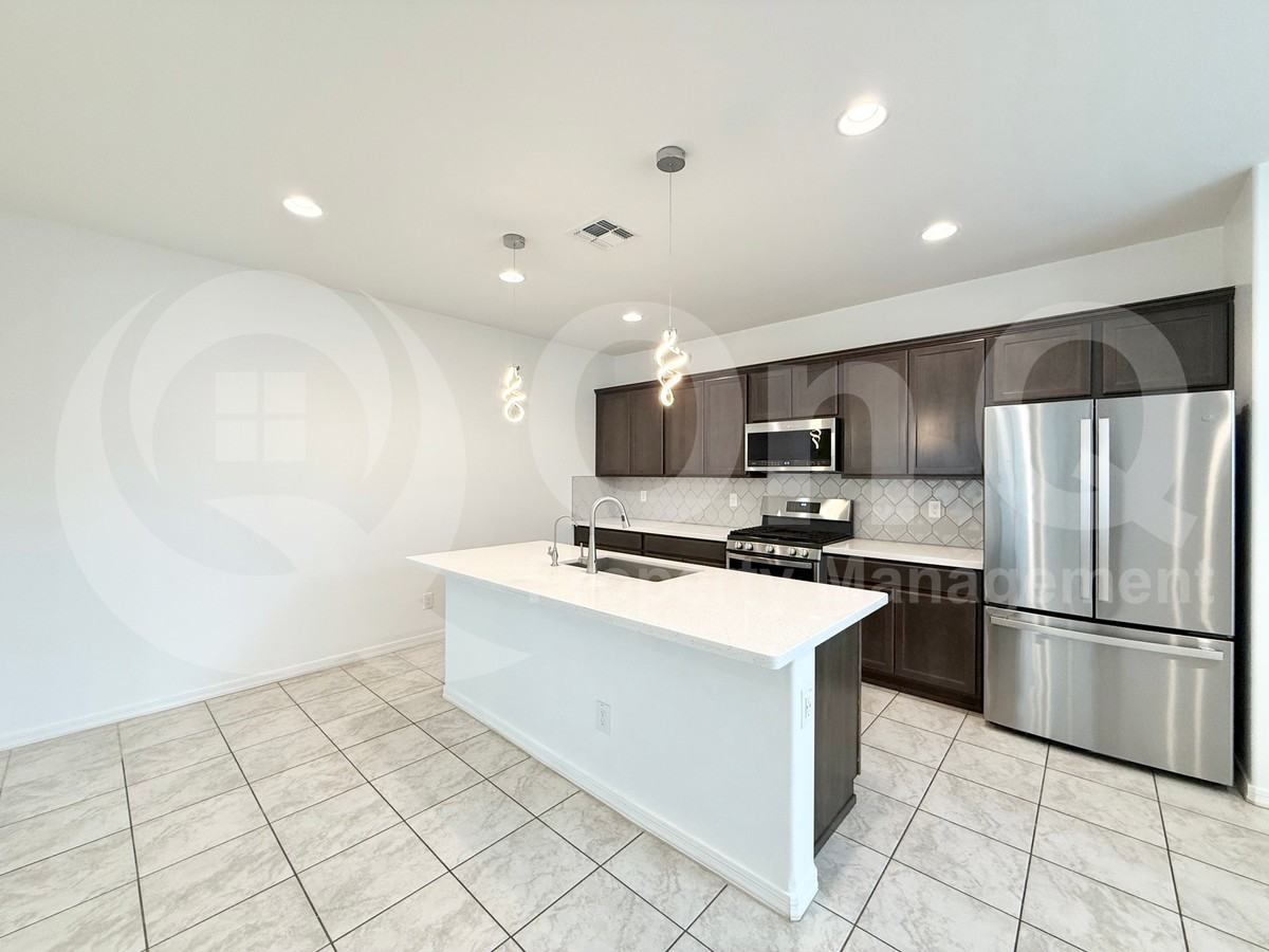 14251 W Buckskin Trl - Photo 3 of 22