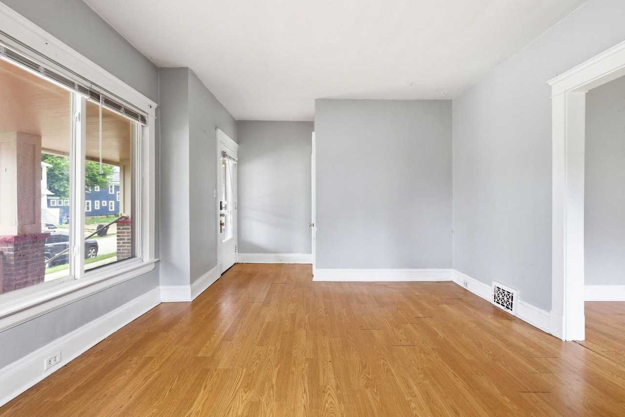 479 E 126th St - Photo 6 of 21