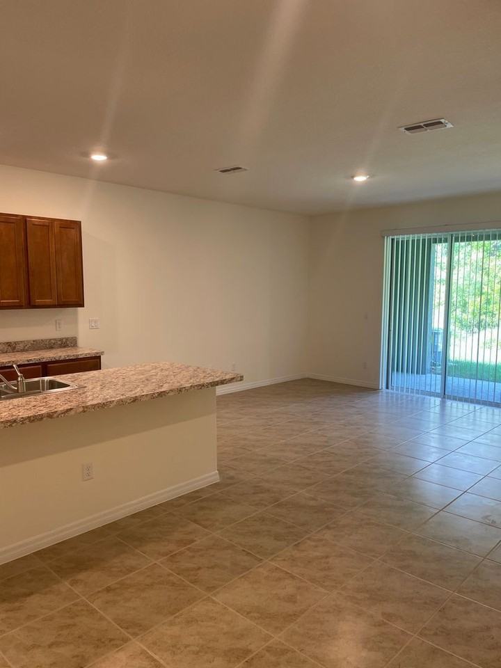 1249 Yellow Finch Dr - Photo 5 of 40