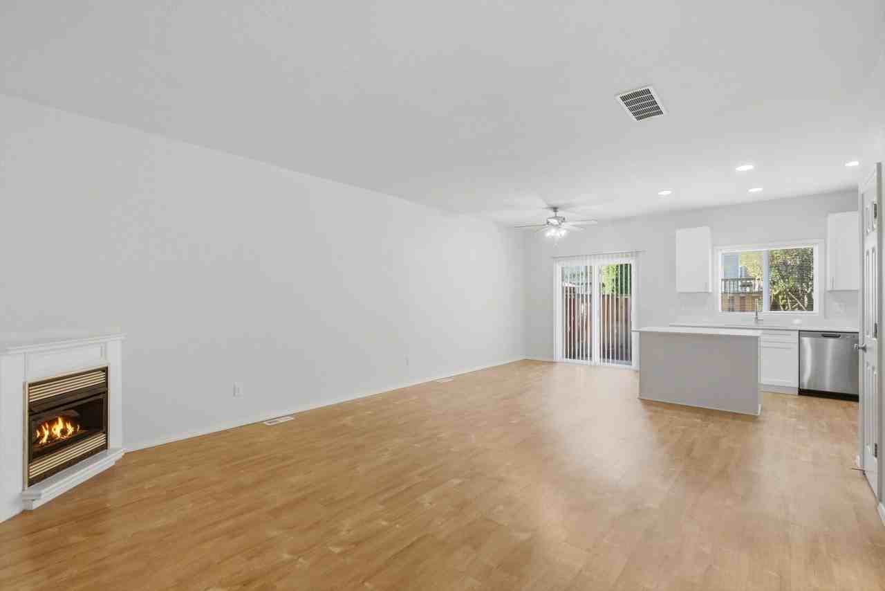 Bryant Street Townhomes - Photo 7 of 27