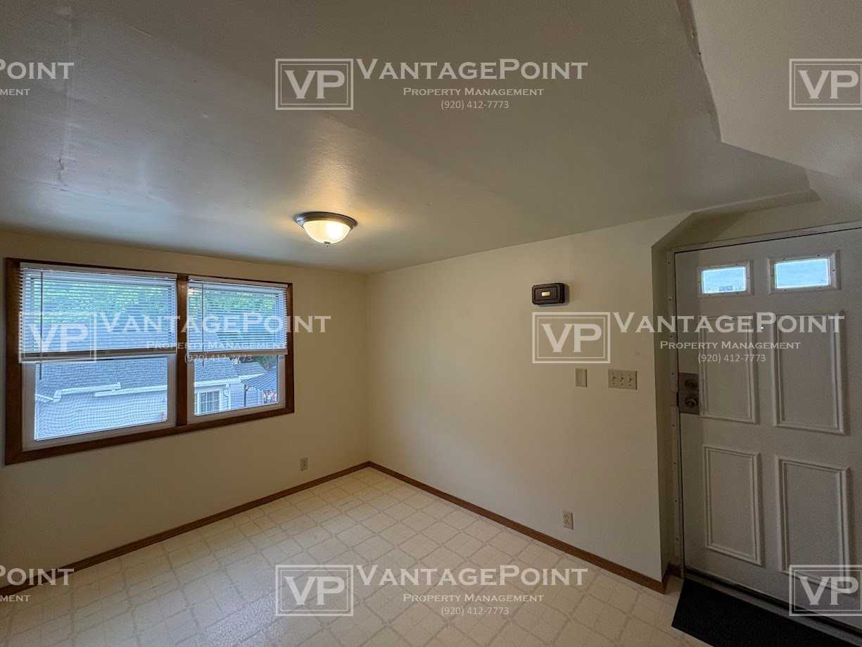 1365 Stuart St - Photo 2 of 17