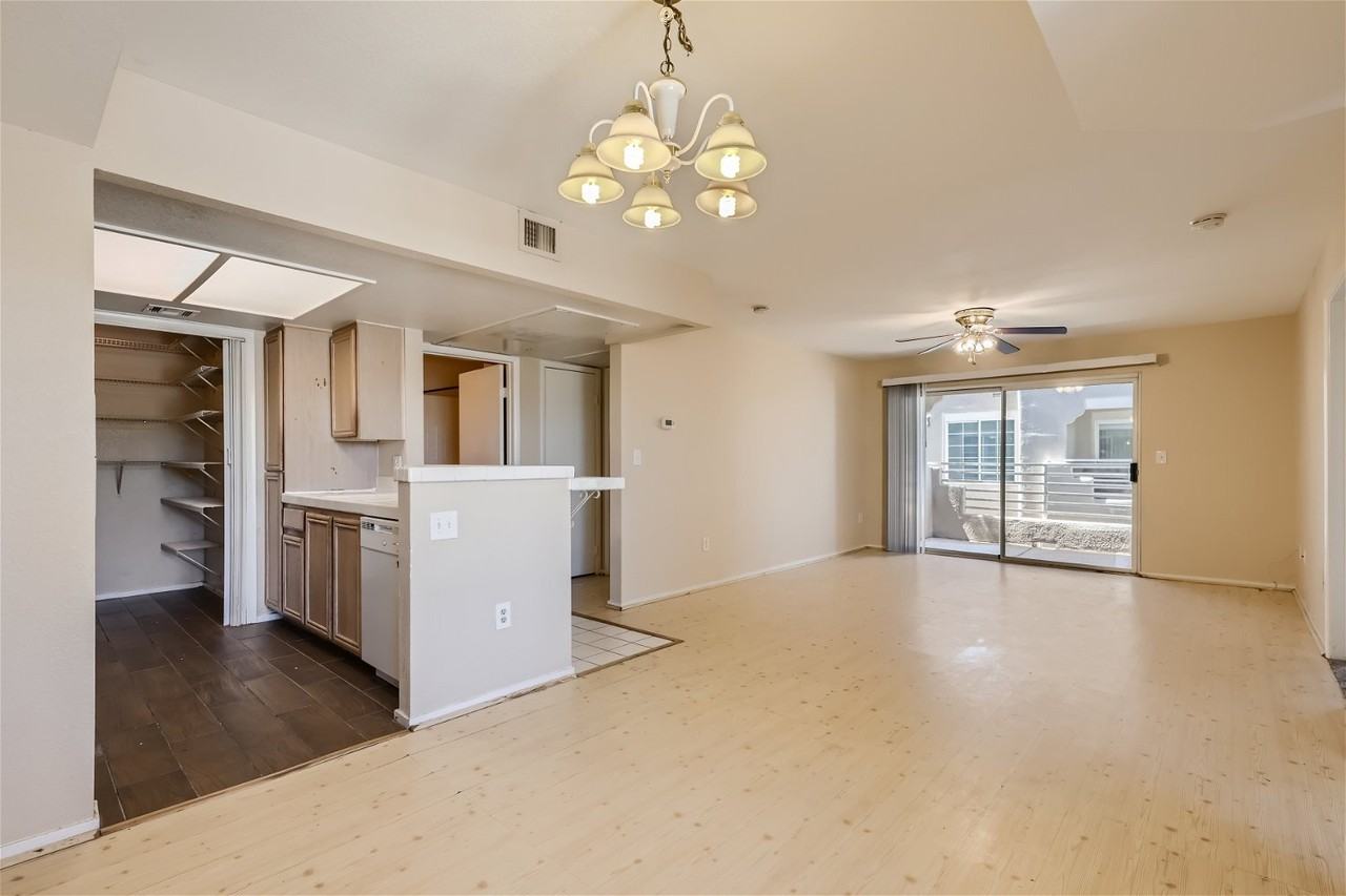 1909 Mountain Hills Ct #1 - Photo 6 of 50