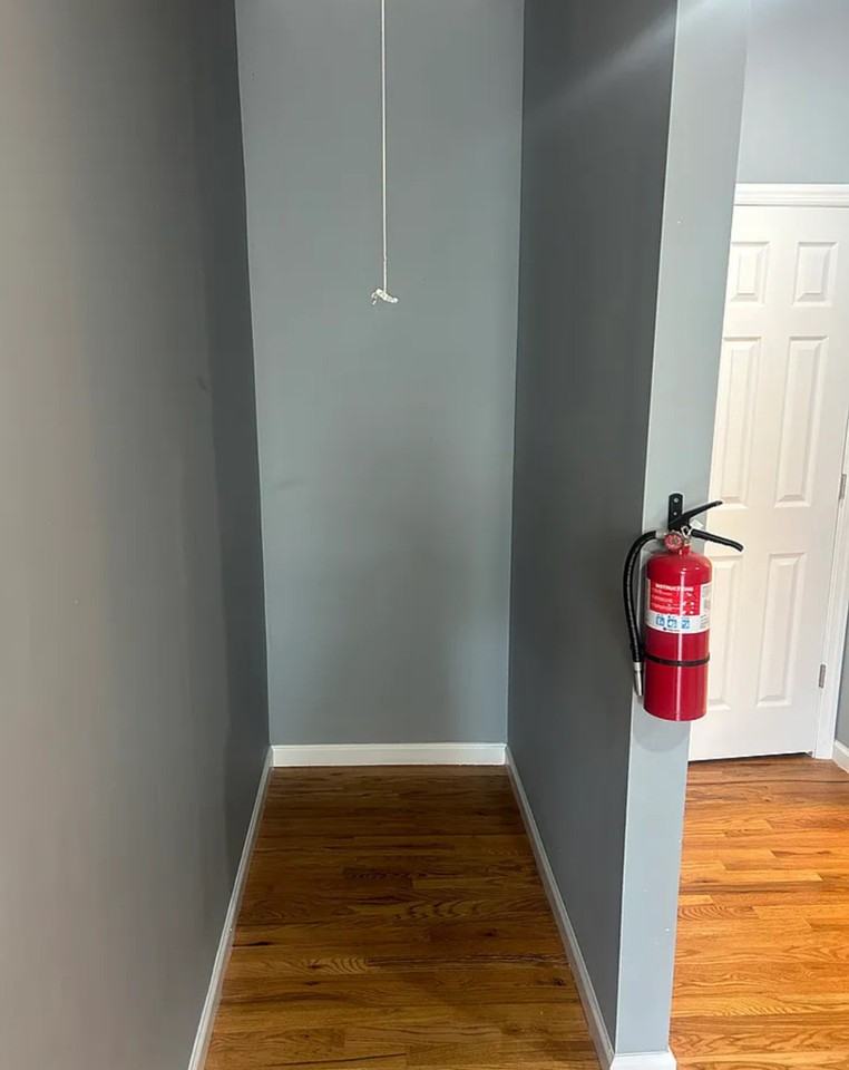 231 Dayton Ave #8 - Photo 5 of 10