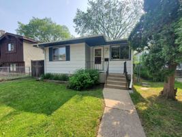 featured image of 741 Monroe St Ne