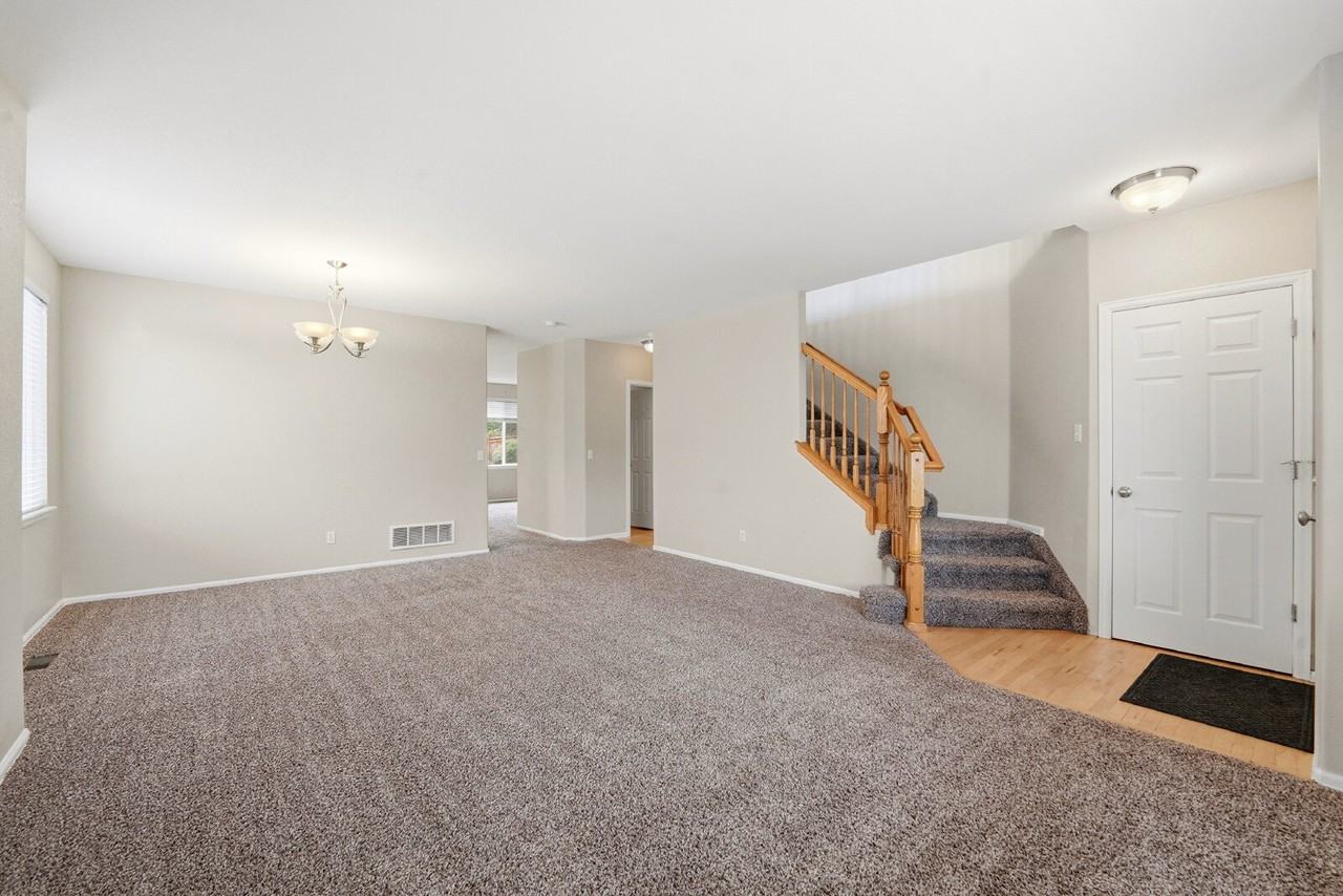 16664 E Prairie Wind Ave - Photo 3 of 47