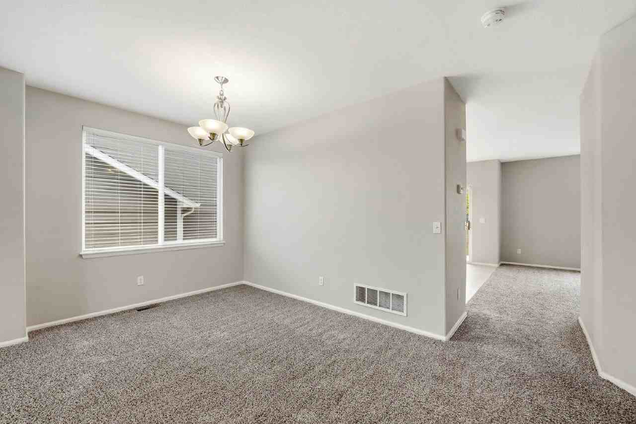 16664 E Prairie Wind Ave - Photo 5 of 47