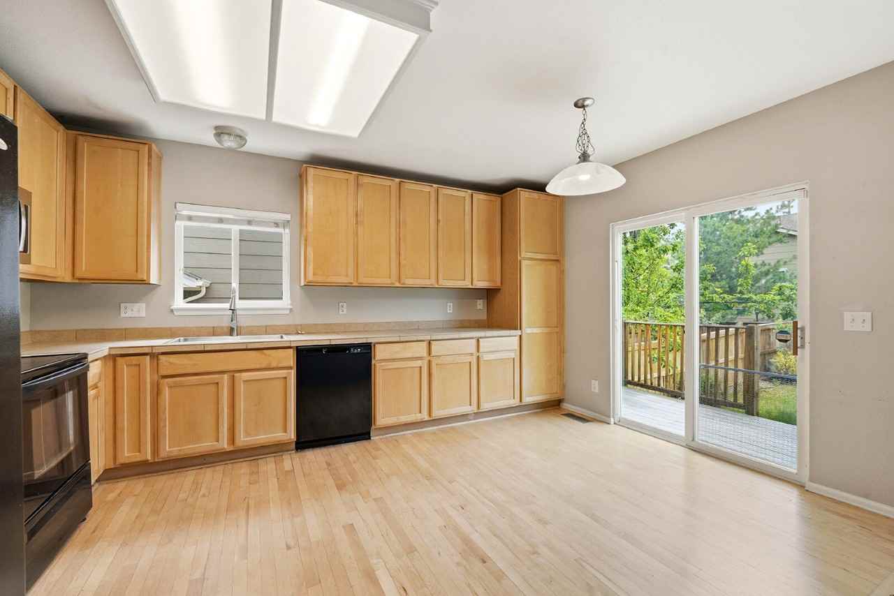 16664 E Prairie Wind Ave - Photo 7 of 47