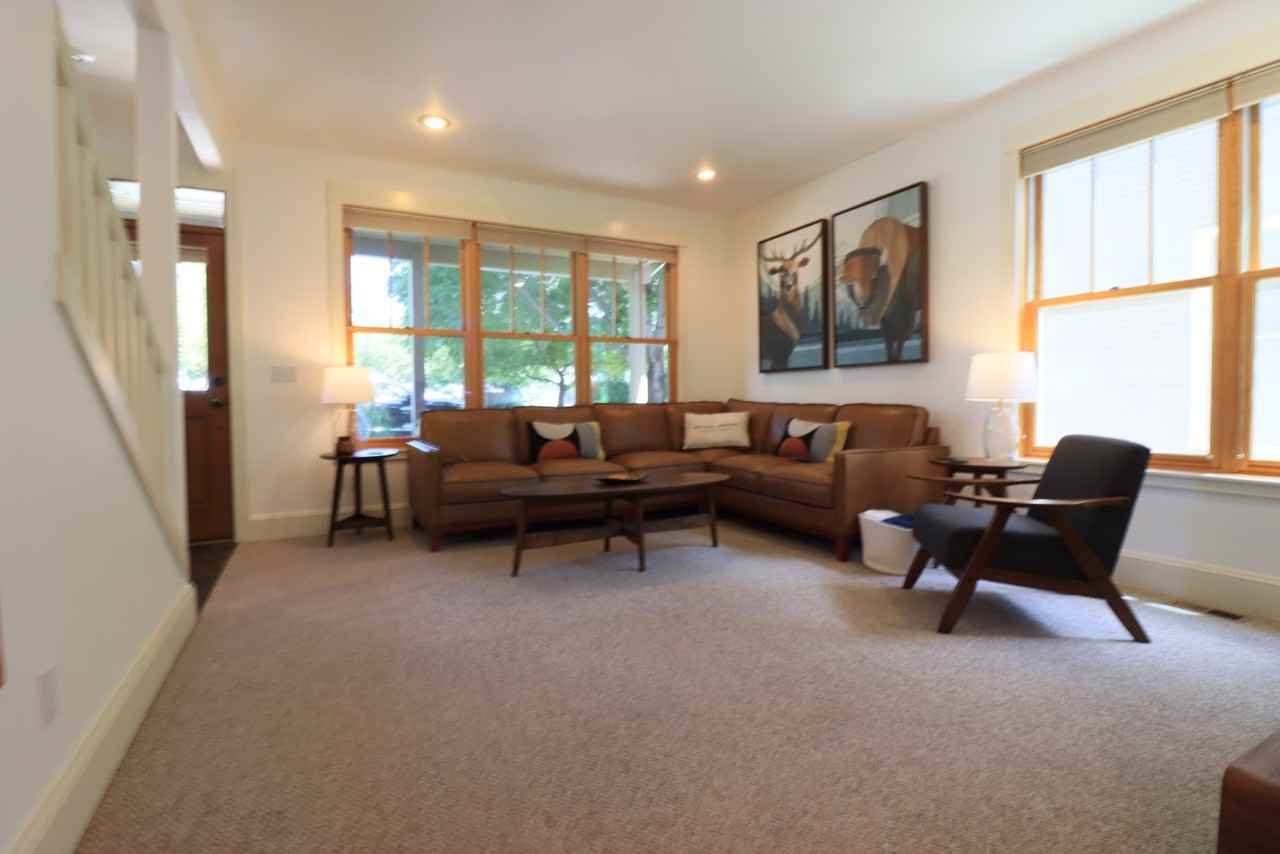 577 W Jefferson Ave - Photo 4 of 38