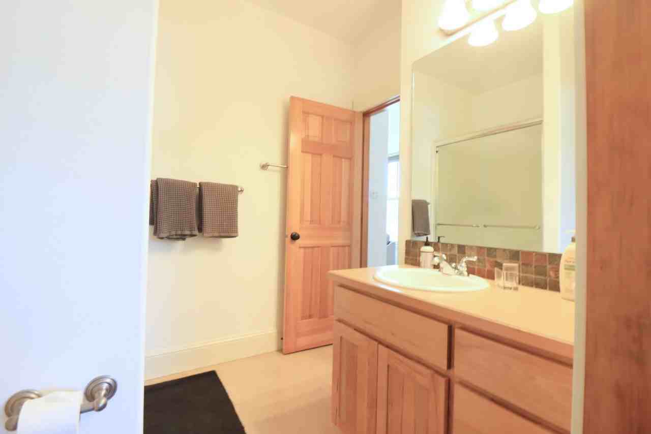 577 W Jefferson Ave - Photo 6 of 38