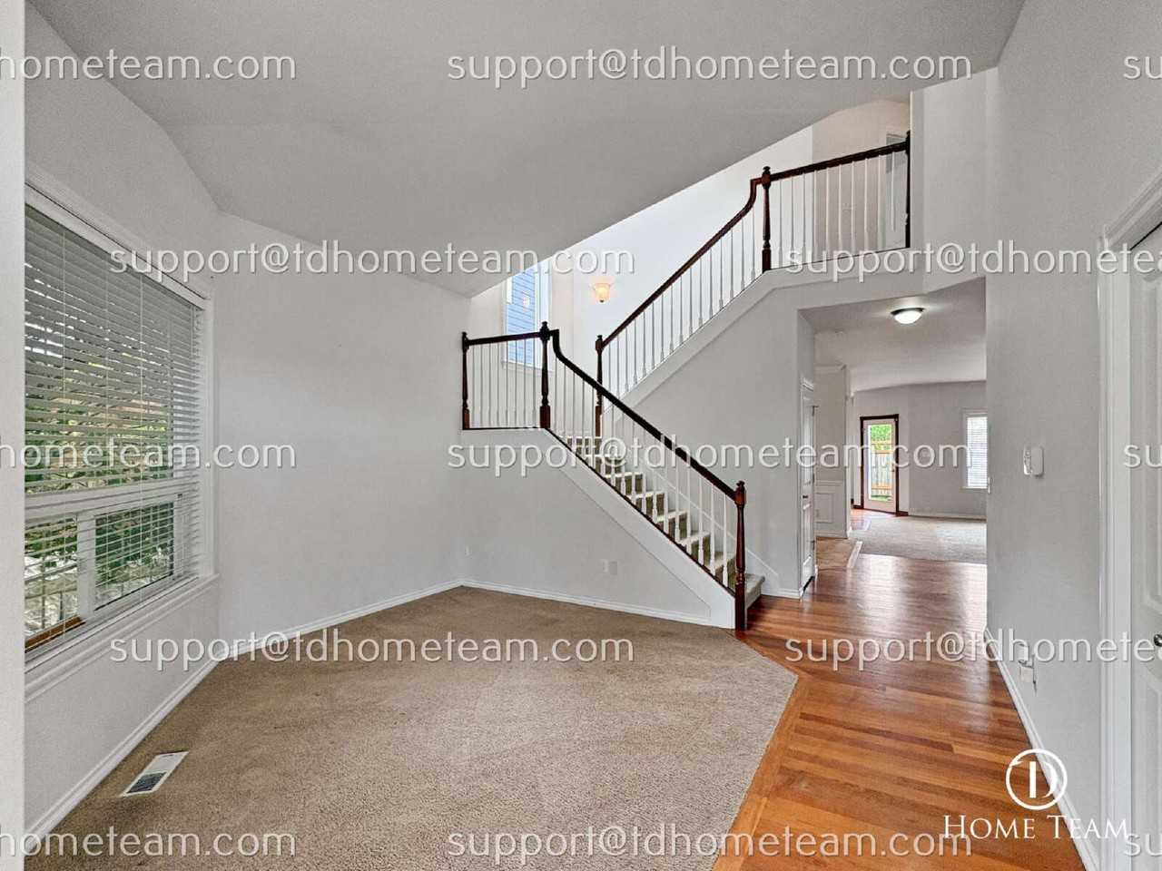 24115 118th Pl Se - Photo 2 of 30