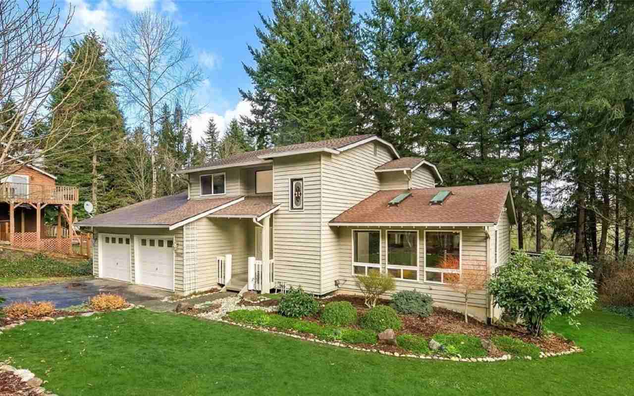 18517 9th Ave W - Photo 2 of 40