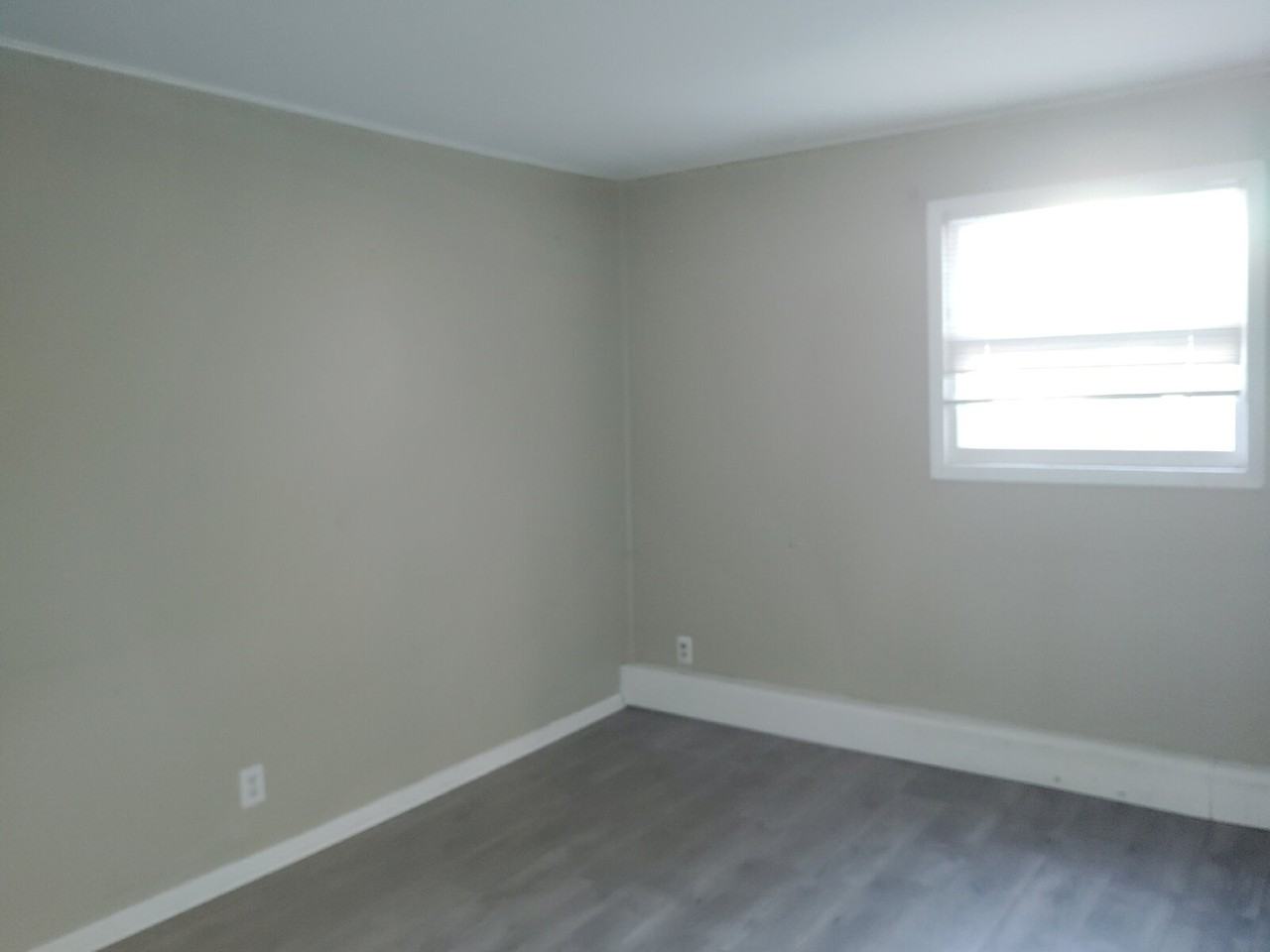 1296 7th St W Unit 1 - Photo 4 of 18