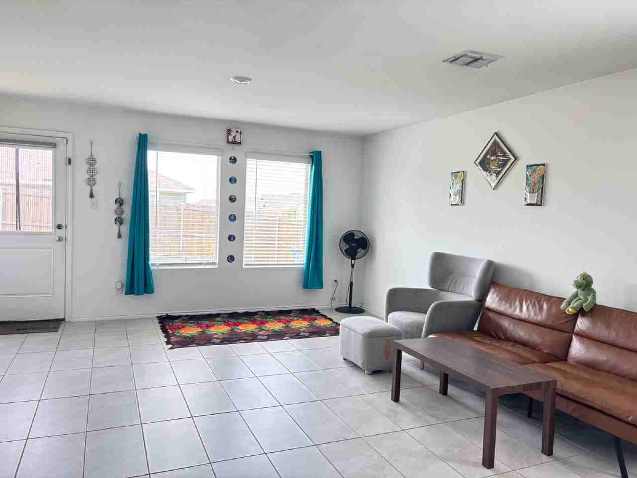 900 Mountain Laurel Rd - Photo 5 of 10