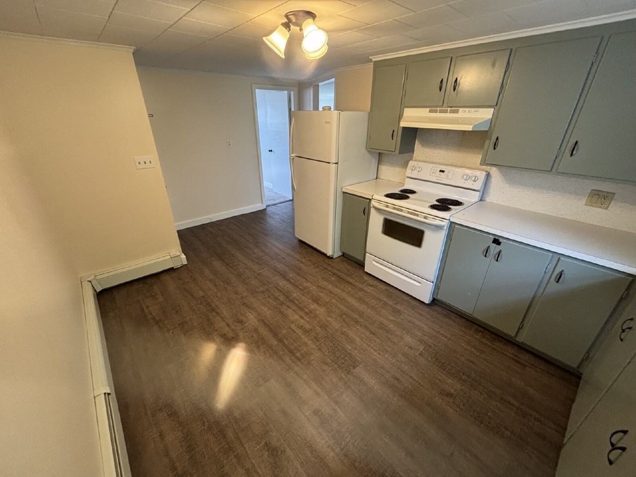 1322 Main St #3 - Photo 2 of 9