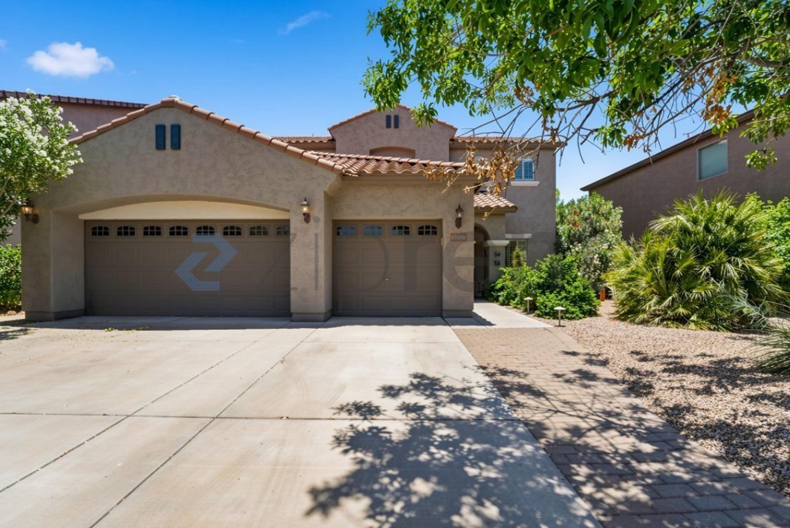 26001 W Tonopah Dr - Photo 4 of 35