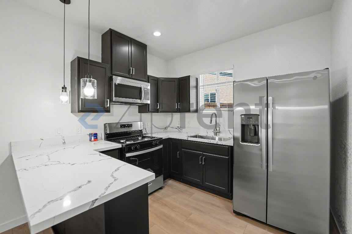 2814 1/4 W Ave - Photo 5 of 15