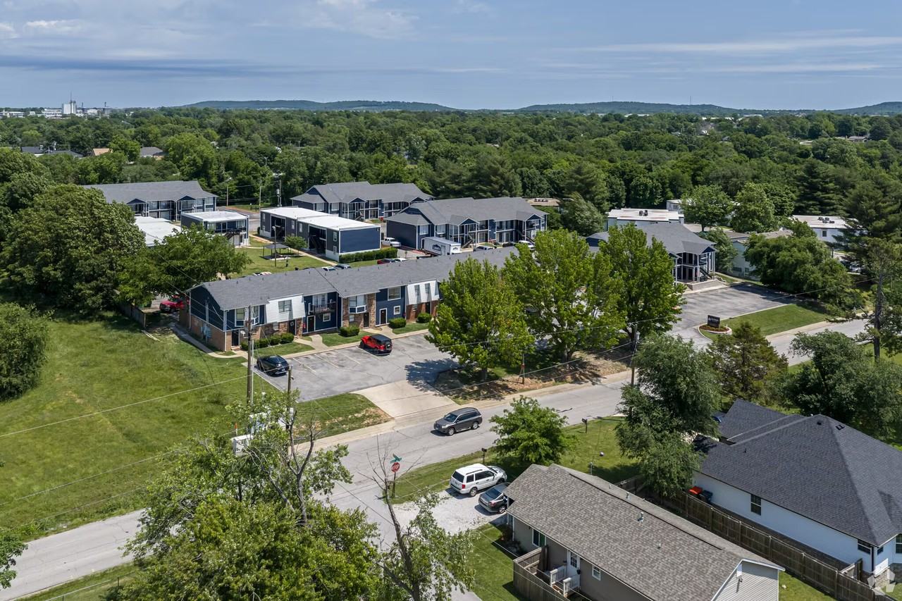 The Parker on Black Oak - Photo 4 of 32