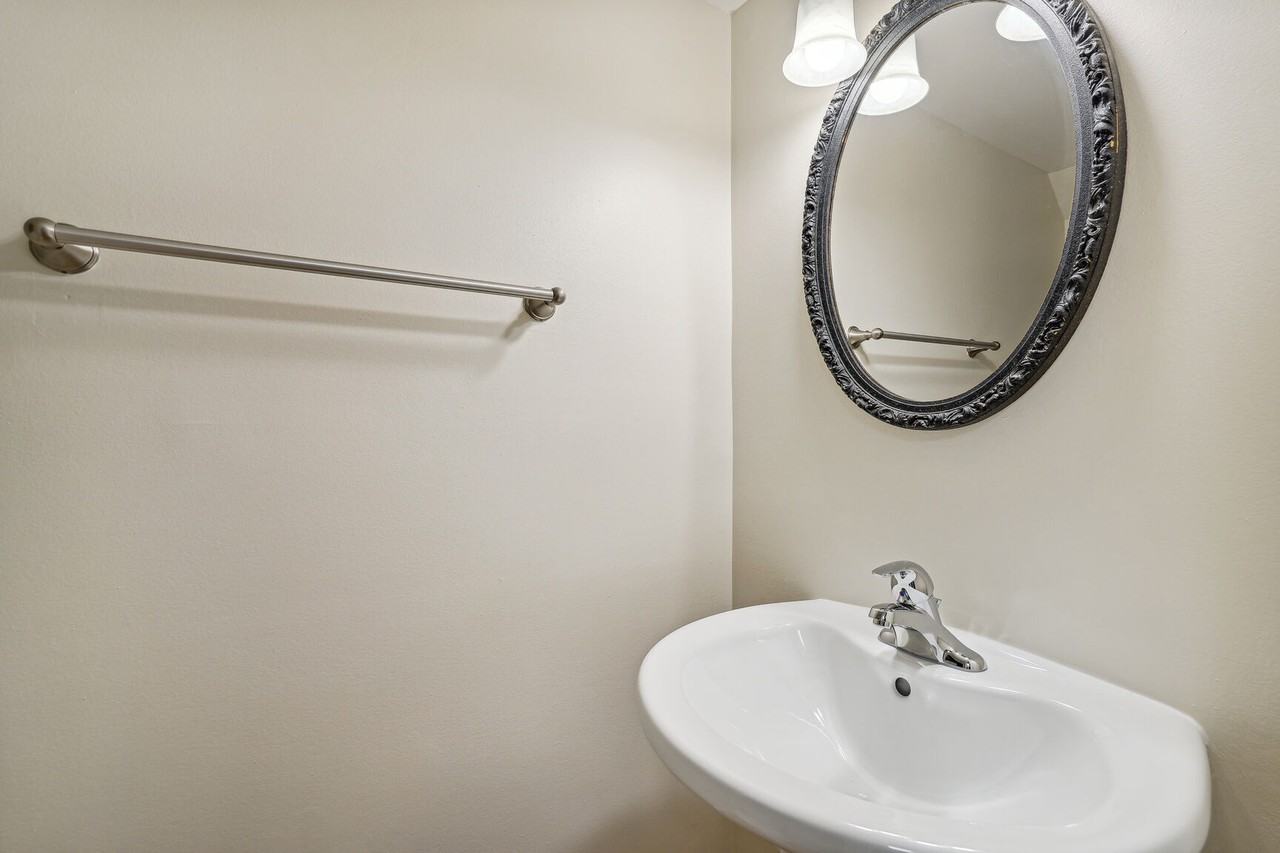 5407 Grove Ridge Way #1 - Photo 6 of 30