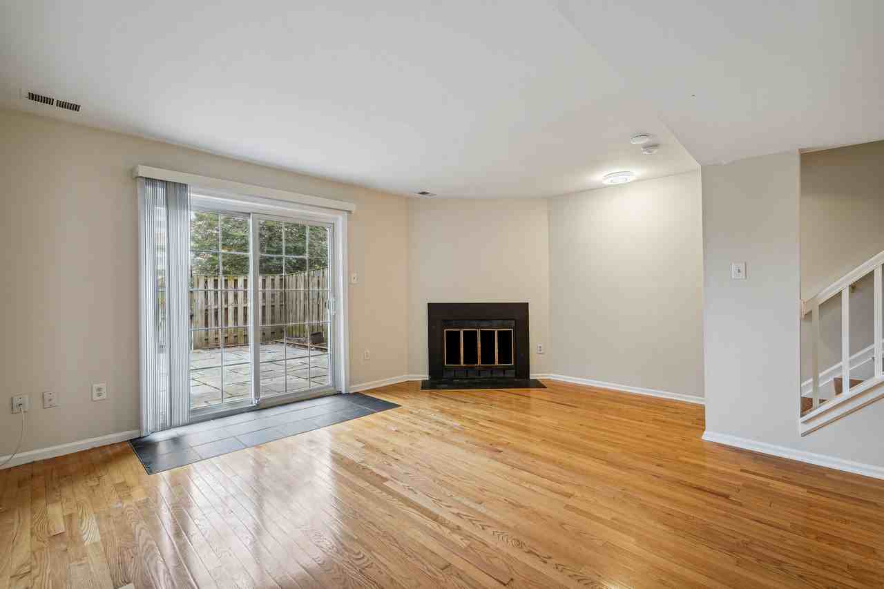 5407 Grove Ridge Way #1 - Photo 7 of 30