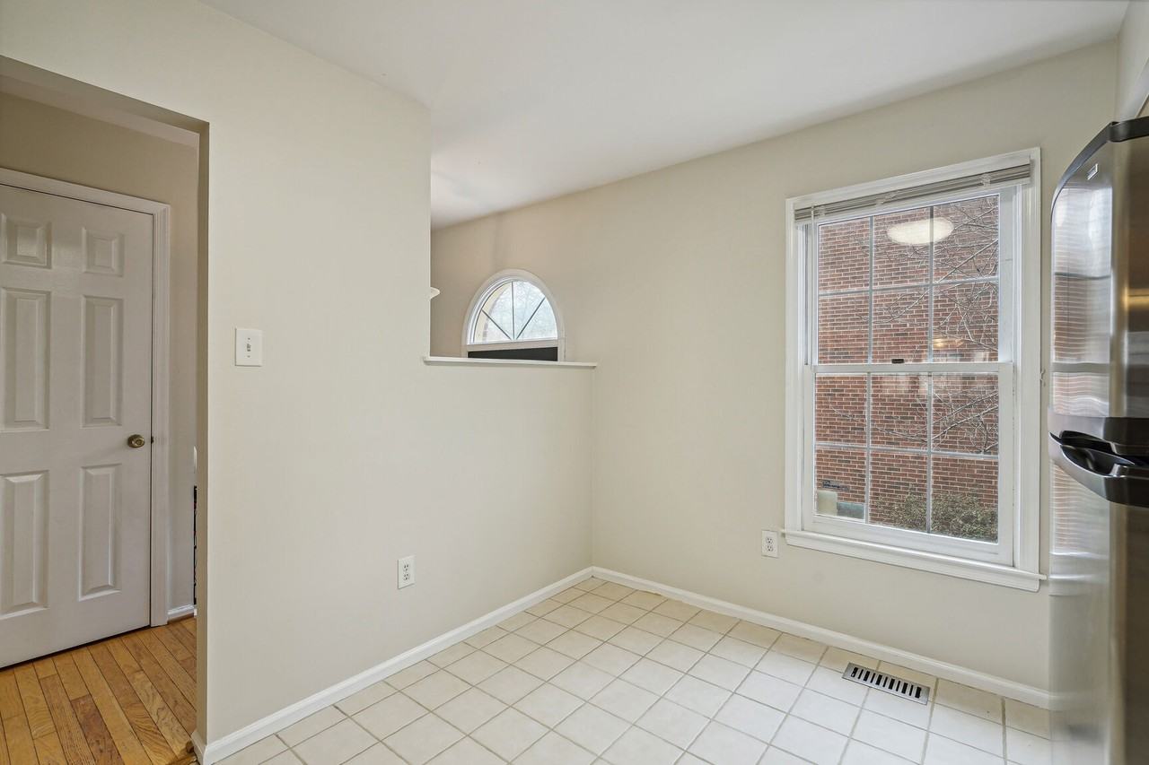 5407 Grove Ridge Way #1 - Photo 4 of 30