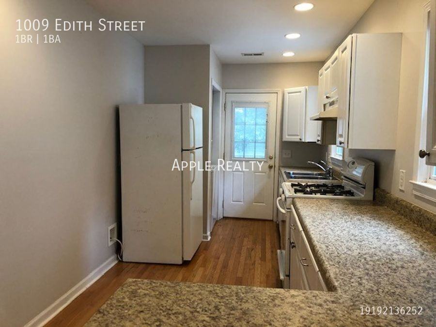 1009 Edith St - Photo 2 of 6