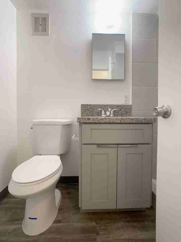 2717 S King St #205 - Photo 7 of 11