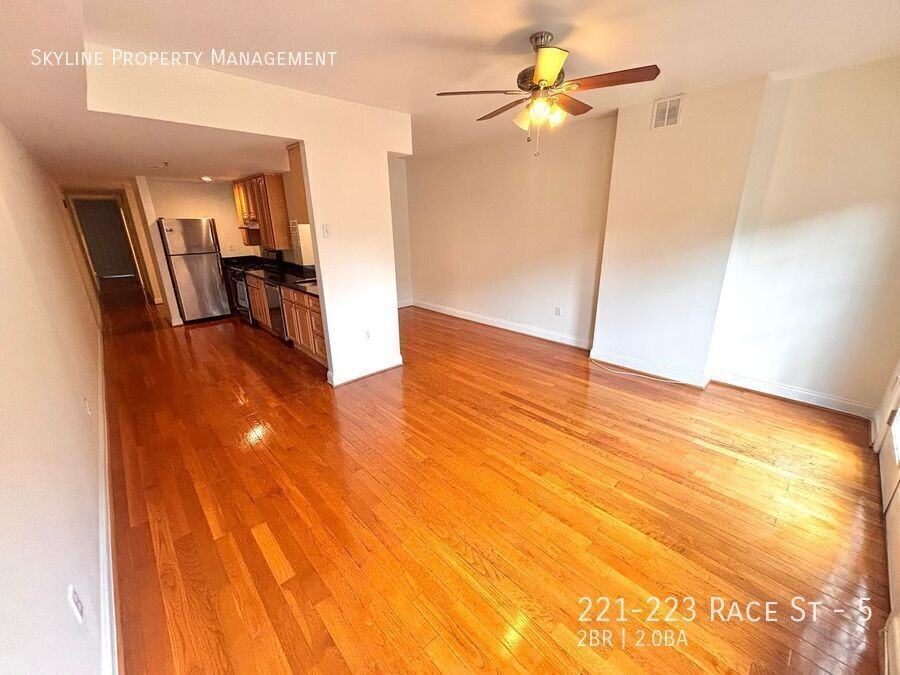 221 Race St #5 - Photo 3 of 15
