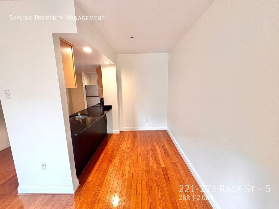 221 Race St #5 - Photo 5 of 15