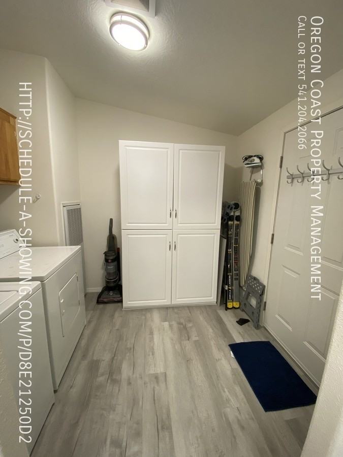227 Nw 55th St - Photo 4 of 12