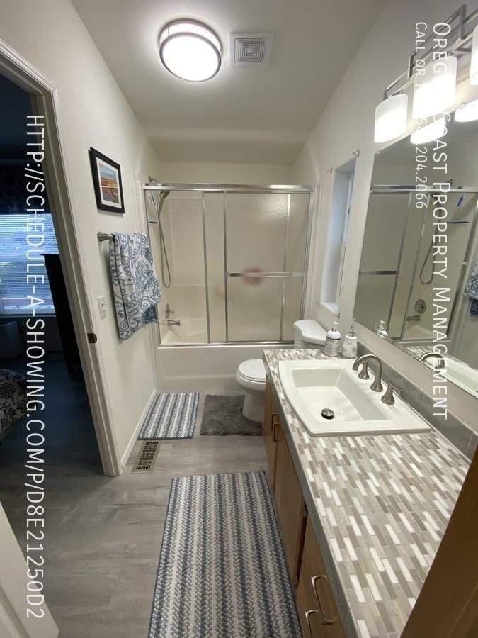 227 Nw 55th St - Photo 6 of 12