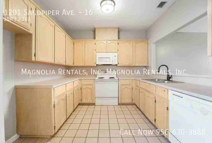 1201 Sandpiper Ave #16 - Photo 7 of 18