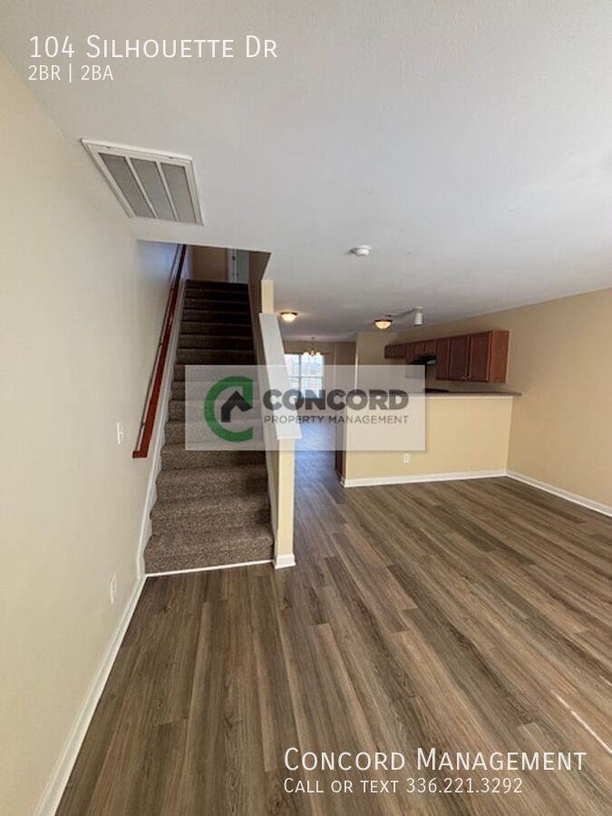104 Silhouette Dr - Photo 4 of 17