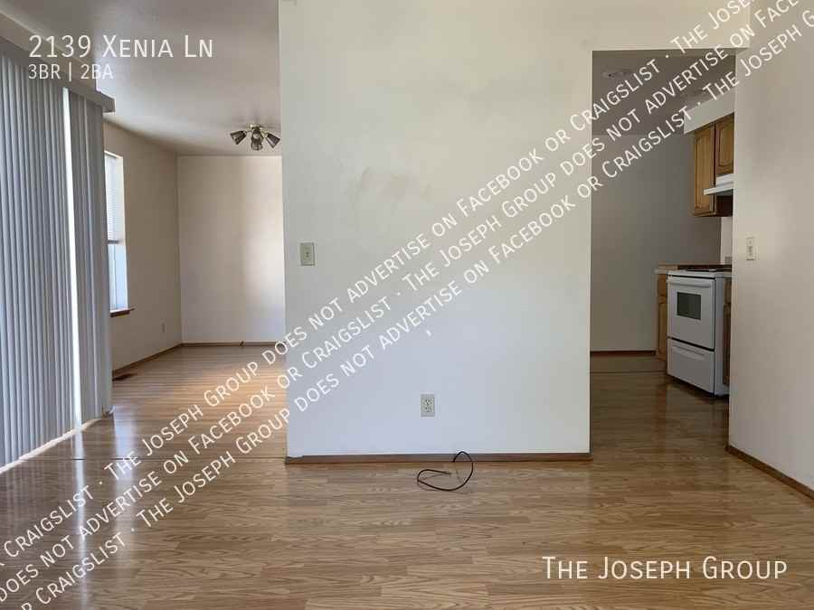 2139 Xenia Ln - Photo 3 of 17