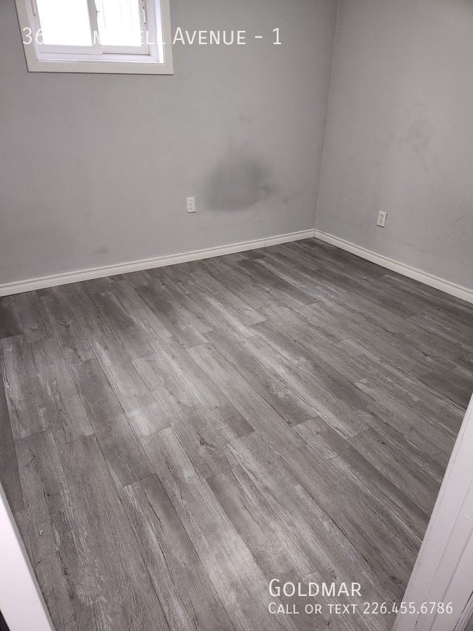366 Campbell Ave #1 - Photo 4 of 12