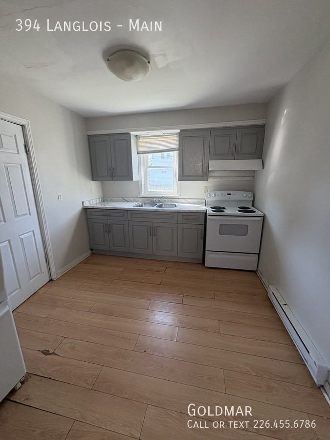 394 Langlois Ave #MAIN - Photo 4 of 6