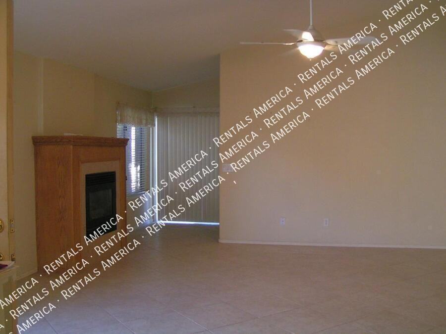 13182 W Cypress St - Photo 4 of 14