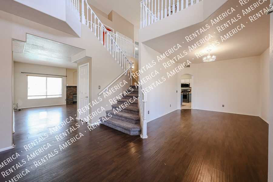 11403 W Crimson Ln - Photo 3 of 50