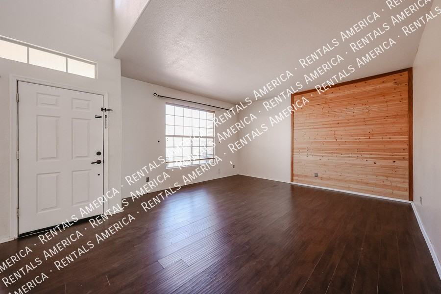 11403 W Crimson Ln - Photo 5 of 50