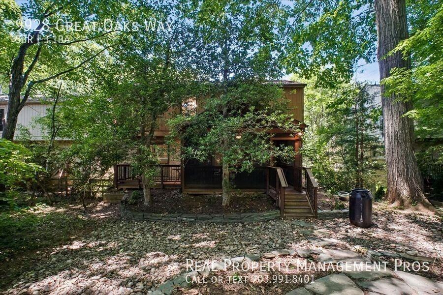 9928 Great Oaks Way - Photo 7 of 50