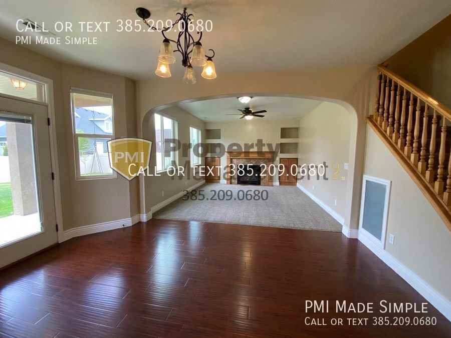 1376 S 740 E - Photo 2 of 24