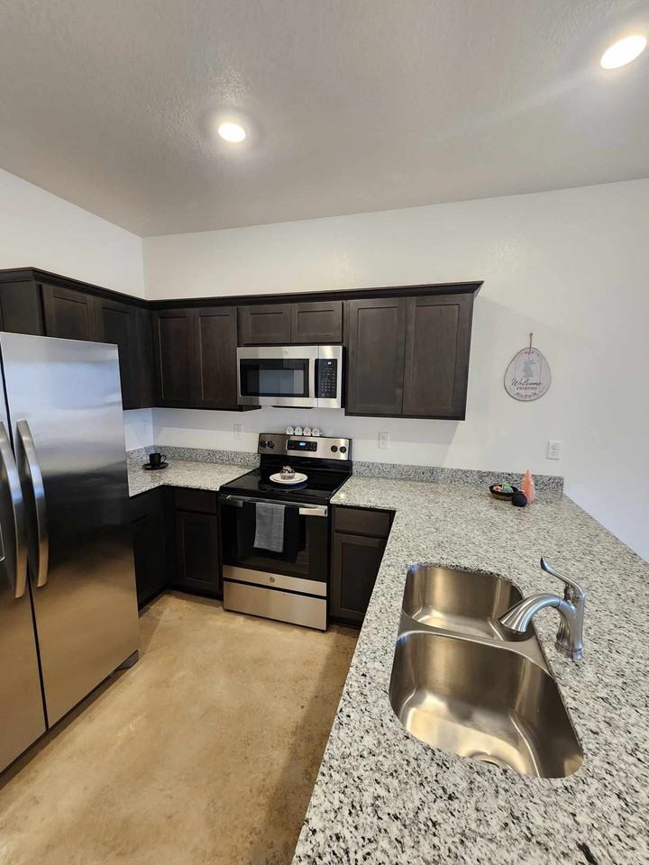Beautiful Duplex for Rent  3 bedroom/2 bath – 1305 Concord Dr, Copperas Cove, TX - Photo 5 of 7