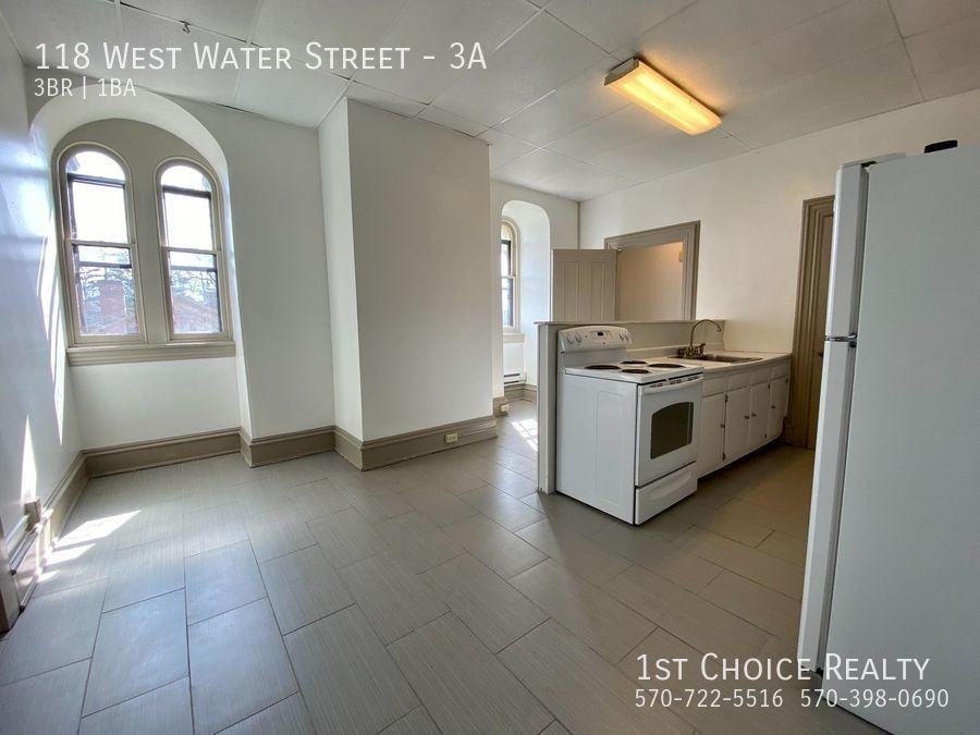 118 W Water St #3A - Photo 3 of 16