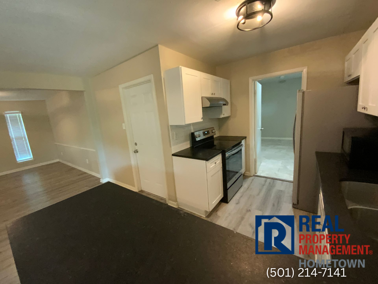 1904 Alberta Dr - Photo 4 of 27