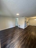 featured image of 919 34th Ave W #B