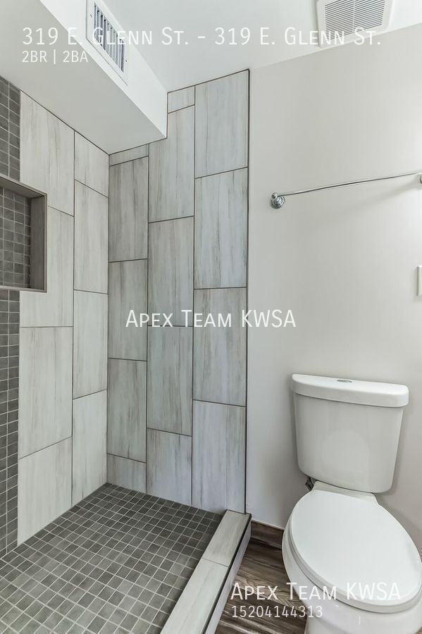 319 E Glenn St - Photo 4 of 29