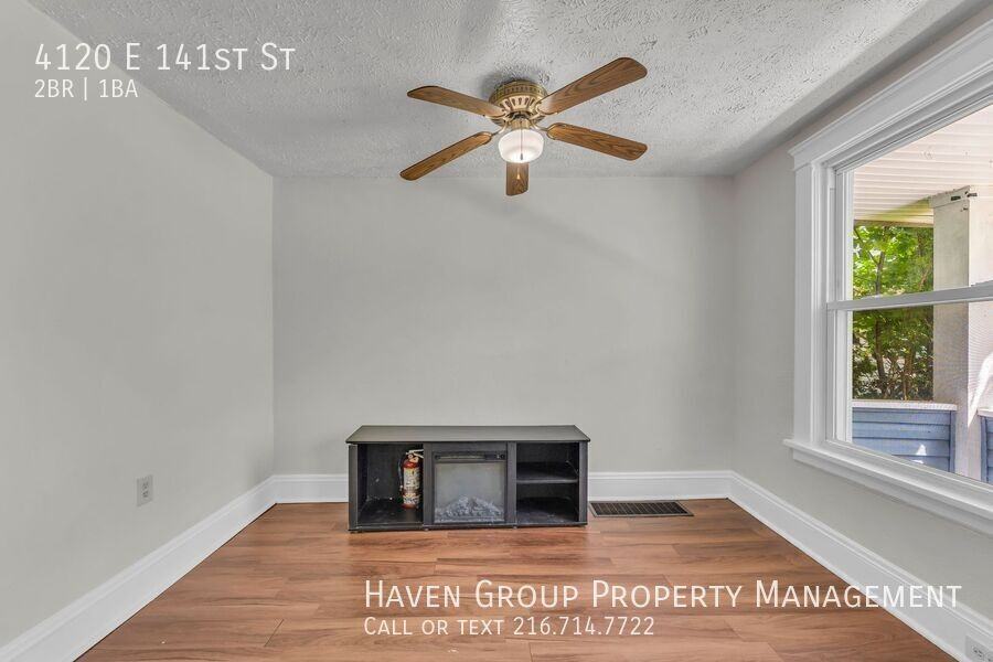 4120 E 141st St - Photo 6 of 20